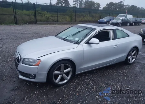 2009 Audi A5 3.2L z USA, uszkodzony, nr VIN WAUDK78T69A034466
